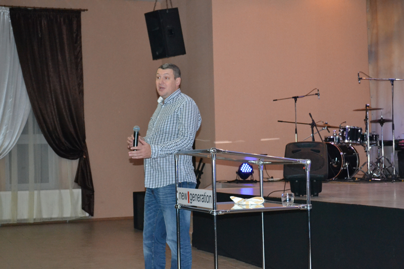 Как молиться по образу скинии в Школе молитвы рассказал Андрей Неволин